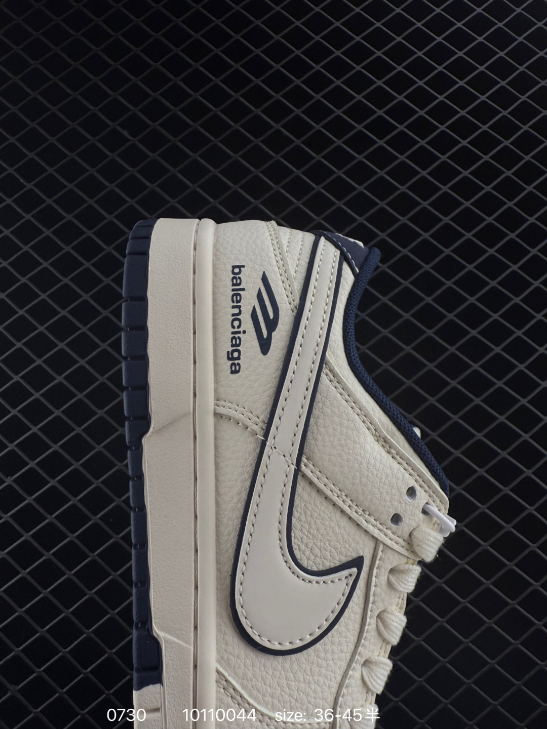 Travis Scott x Air Jordan 1 ” Reverse Mocha “